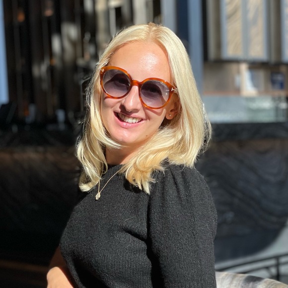 TOM FORD Round Sunglasses - Picture 2 of 9